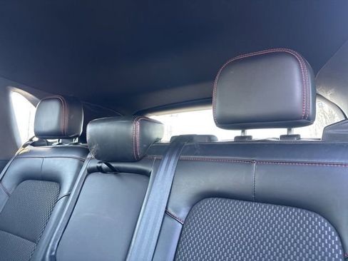 Used 2023 Ford Escape ST-Line image 10