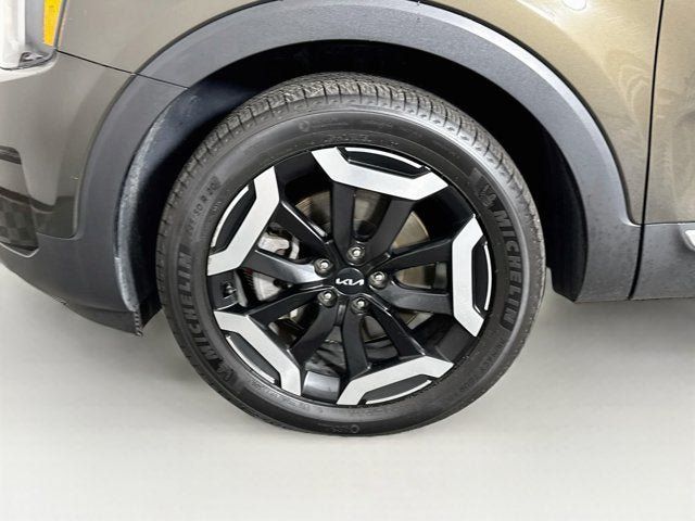 Certified 2023 Kia Telluride S w/ S Sunroof Package AWD/4WD image 31