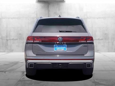 New 2026 Volkswagen Atlas Peak Edition AWD/4WD image 6