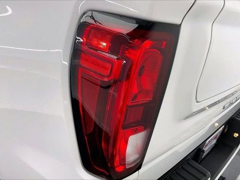 Used 2026 GMC Sierra 1500 Pro w/ Graphite Edition image 29