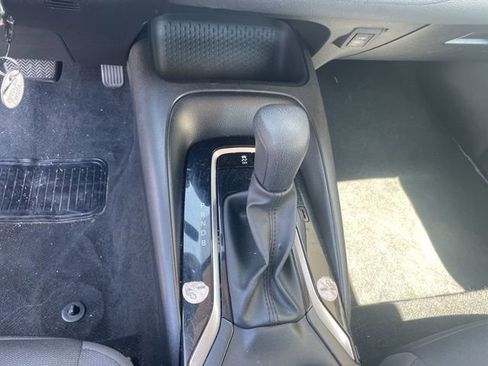 Used 2024 Toyota Corolla LE FWD image 16