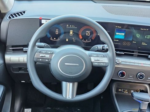 New 2026 Hyundai Kona SE image 14