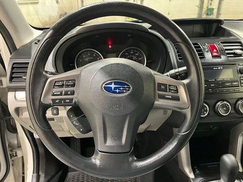 Used 2014 Subaru Forester 2.5i Premium w/ All-Weather Package AWD/4WD image 22