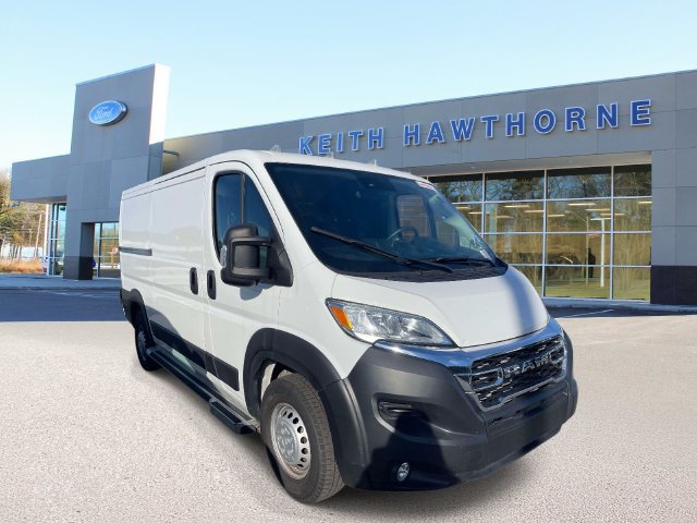 Used 2025 RAM ProMaster 2500 w/ U-Haul Equipment Group FWD image 1