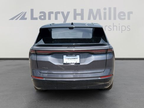 New 2025 Jeep Wagoneer S Launch Edition image 5