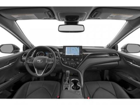 Used 2024 Toyota Camry XLE image 16