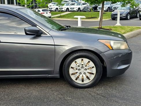Used 2010 Honda Accord LX image 5