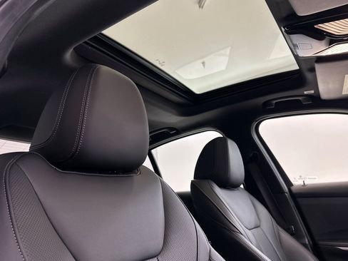 Certified 2023 BMW 330i Sedan RWD image 24
