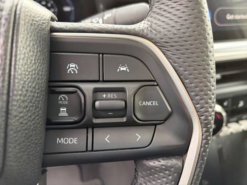 Used 2024 Toyota Tacoma TRD Off-Road w/ TRD Off Road Premium Package AWD/4WD image 30