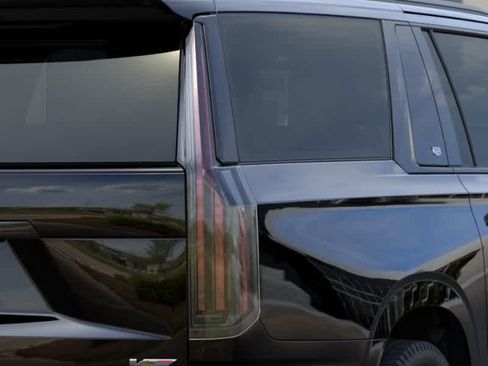 New 2026 Cadillac Escalade ESV V AWD/4WD image 11