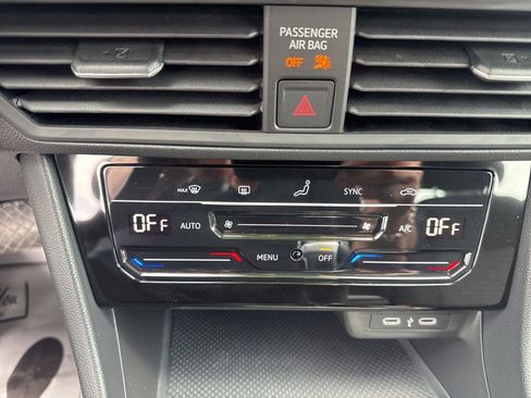 Used 2025 Volkswagen Jetta S FWD image 13