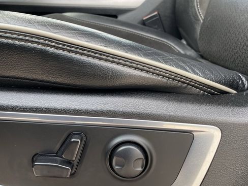 Used 2024 RAM 1500 Laramie image 22