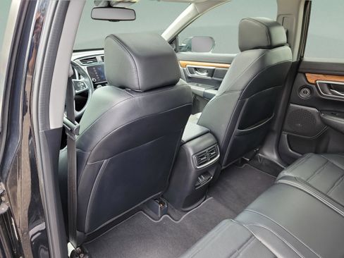 Used 2018 Honda CR-V Touring image 8