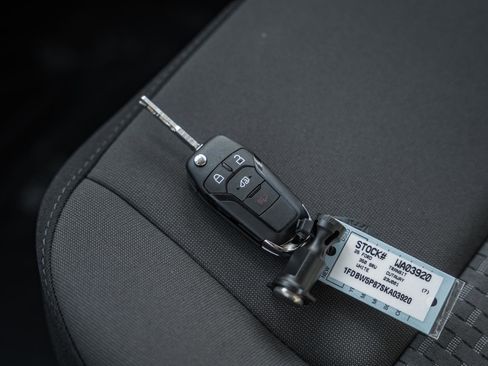 New 2025 Ford Transit 350 w/ Interior Upgrade Package image 46