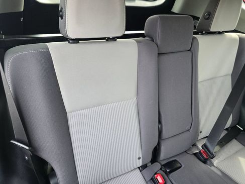 Used 2013 Toyota RAV4 XLE AWD/4WD image 21