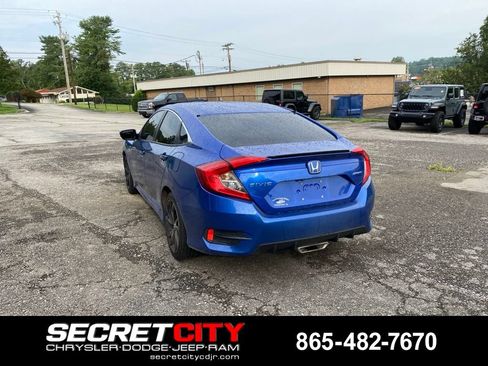Used 2019 Honda Civic Sport image 7
