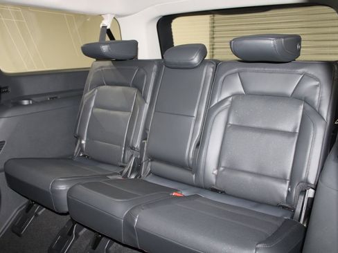 New 2026 Lincoln Navigator L Premier AWD/4WD image 27