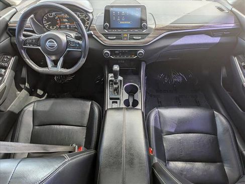 Used 2020 Nissan Altima 2.5 SL FWD image 15