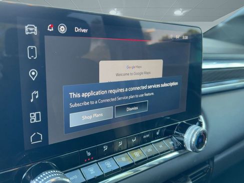 Certified 2025 GMC Canyon Elevation w/ Convenience Package image 24