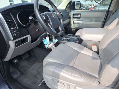 Used 2018 Toyota Sequoia Limited w/ Safety & Convenience Package image 14