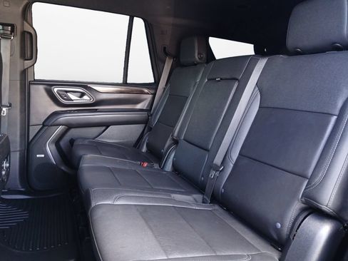 Used 2023 Chevrolet Tahoe LT w/ Luxury Package RWD image 22