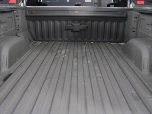 Used 2024 Chevrolet Silverado 1500 Custom Trail Boss w/ LPO, Dark Essentials Package image 17