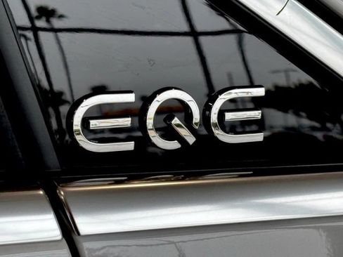 New 2026 Mercedes-Benz EQE 320 4MATIC SUV image 8