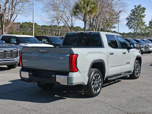 Used 2025 Toyota Tundra Limited image 4
