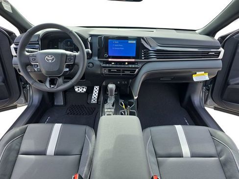 New 2026 Toyota Camry SE image 9
