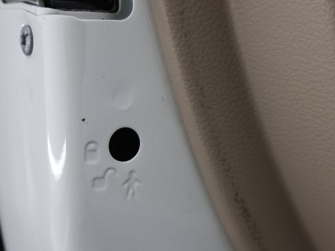 Used 2018 RAM 3500 Laramie image 40