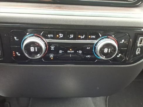 Certified 2025 GMC Sierra 1500 SLT image 20