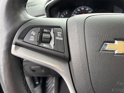Used 2018 Chevrolet Trax Premier image 22