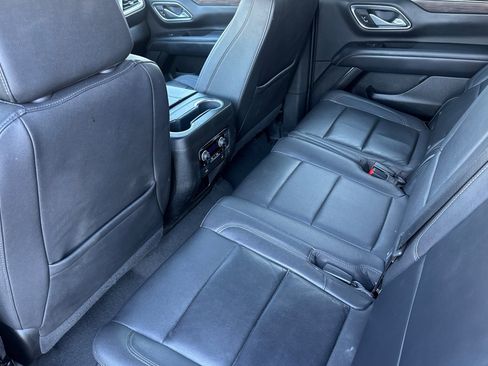 Used 2022 Chevrolet Tahoe Z71 w/ Off-Road Capability Package image 15