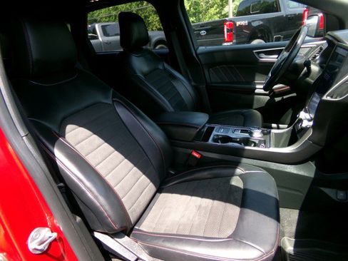 Used 2023 Ford Edge ST-Line AWD/4WD image 11