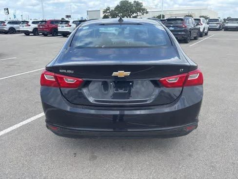 Used 2023 Chevrolet Malibu LT image 4
