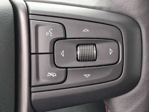 Used 2024 GMC Sierra 2500 AT4X AWD/4WD image 23