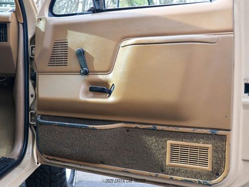 Used 1990 Ford Bronco AWD/4WD image 35