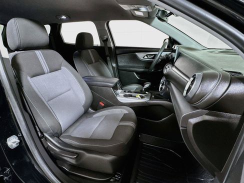 Certified 2024 Chevrolet Blazer LT w/ Convenience Package FWD image 26