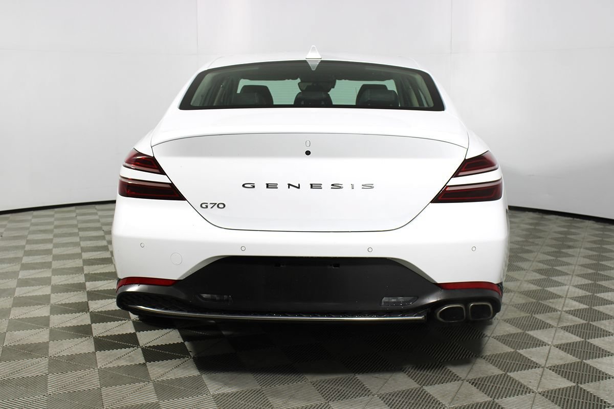 Used 2022 Genesis G70 2.0T w/ Prestige Package RWD image 36