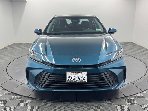 Used 2026 Toyota Camry LE w/ Convenience Package FWD image 3