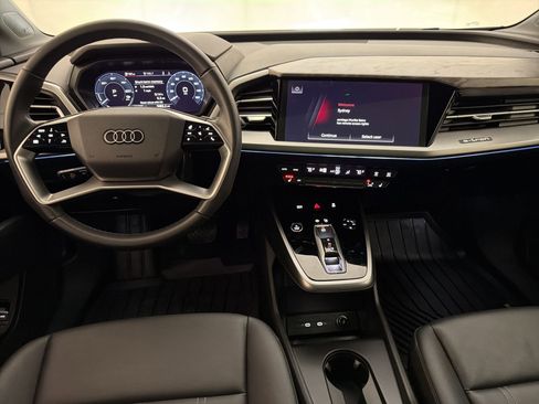 Used 2023 Audi Q4 e-tron Premium Plus w/ Premium Plus image 25