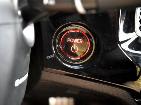 Certified 2025 Honda Civic Sport image 18