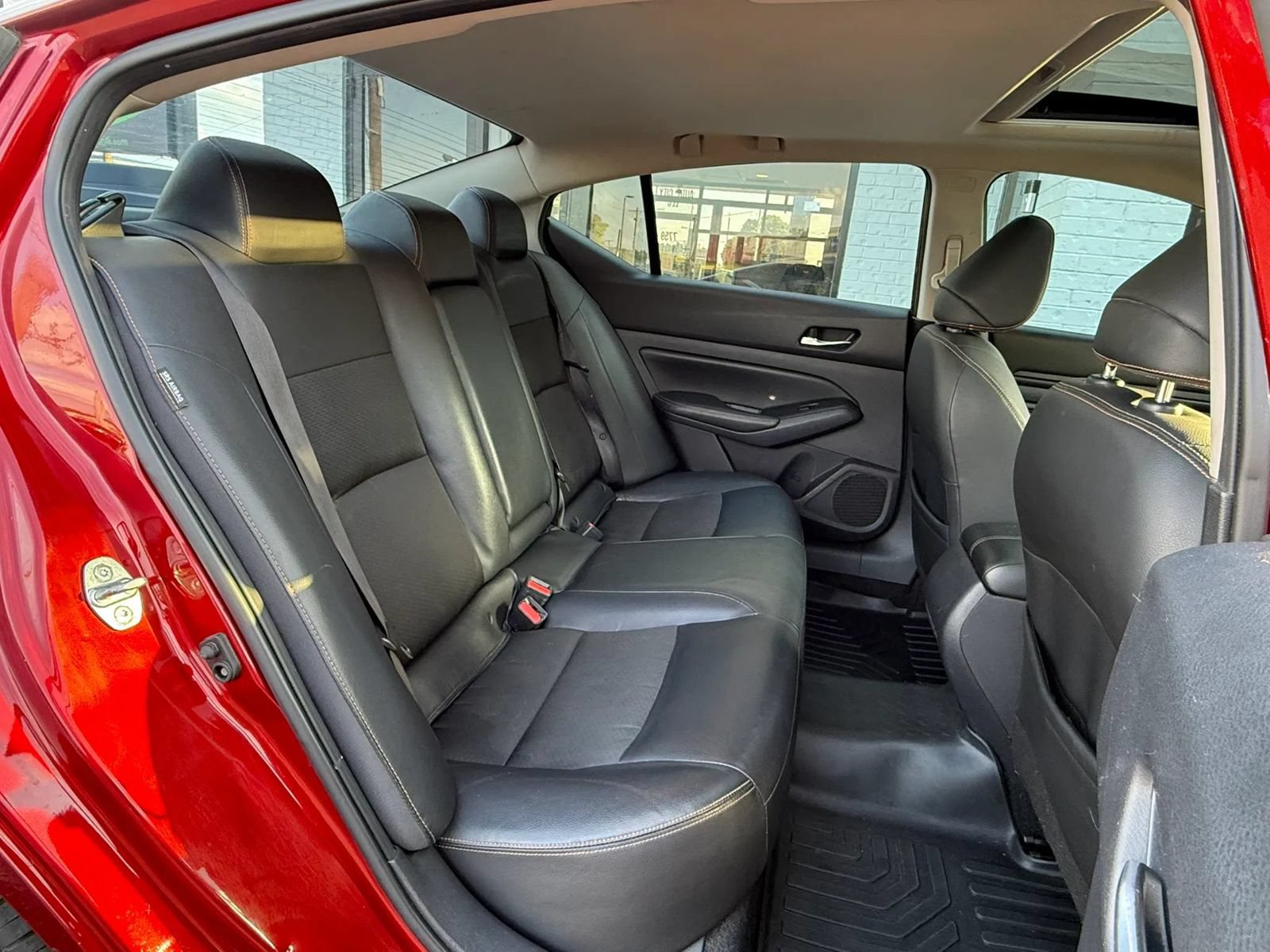 Used 2019 Nissan Altima 2.5 SR w/ SR Premium Package AWD/4WD image 23