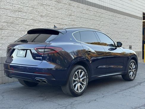 Used 2019 Maserati Levante S image 3