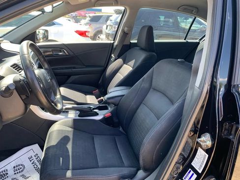 Used 2015 Honda Accord Sport image 17
