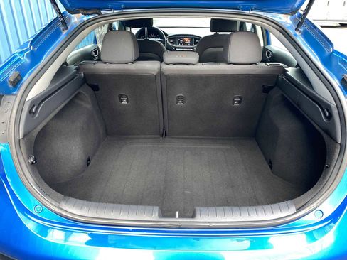 Used 2018 Hyundai Ioniq Blue image 27