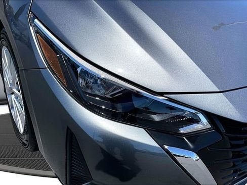 Certified 2024 Nissan Sentra S FWD image 29