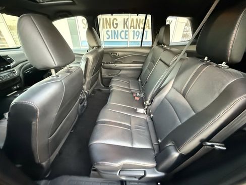 Used 2022 Honda Passport TrailSport image 9