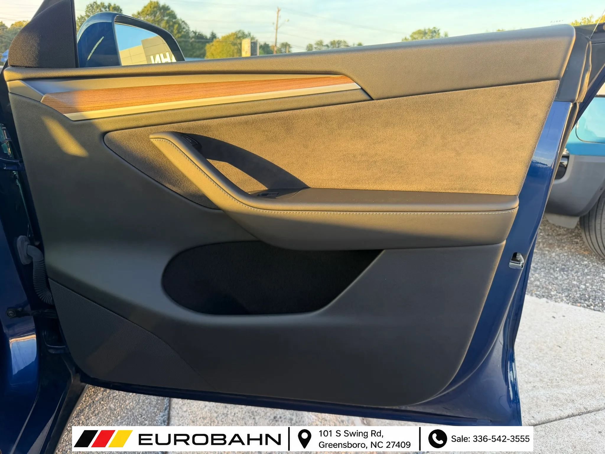 Used 2024 Tesla Model Y Long Range AWD/4WD image 20