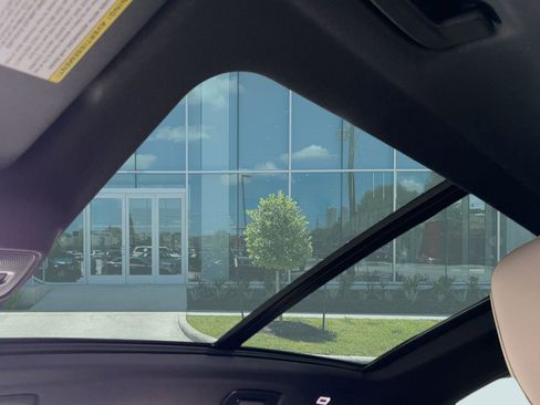 New 2025 Audi Q5 Premium Plus image 16